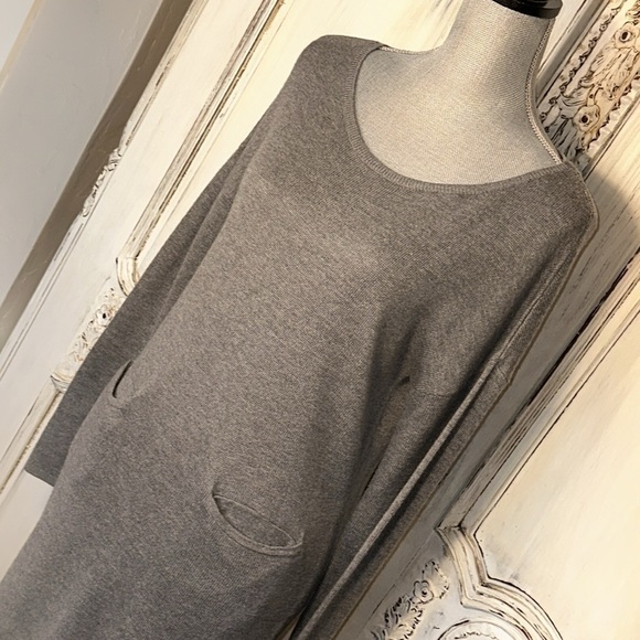 Bella Luxx Los Angeles Gray Cashmere Blend Sweater Dress Minimalist Neutral - Picture 3 of 13